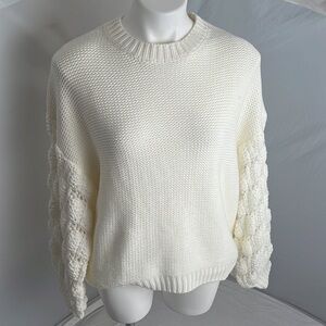 En Crème off white drop shoulder sweater crew neck acrylic sweater